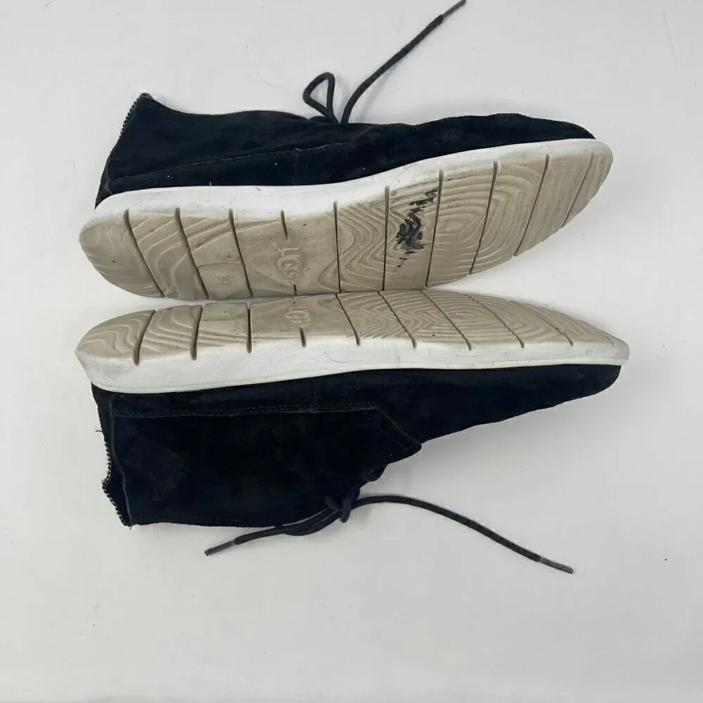 Ugg Men's Dustin Suede Leather Lace-Up Black Chukka Boots Size 9